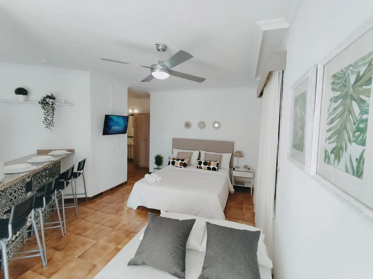 Apartamento MINI GOLF ESTUDIO Terraza privada y piscina San Miguel de Abona